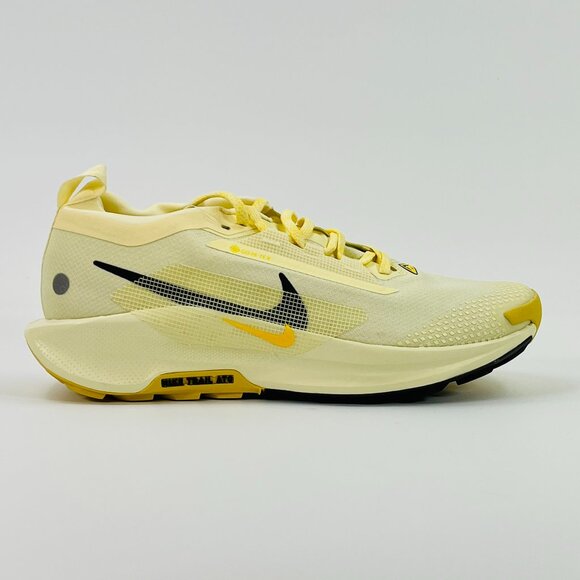 Athletic_Shoes